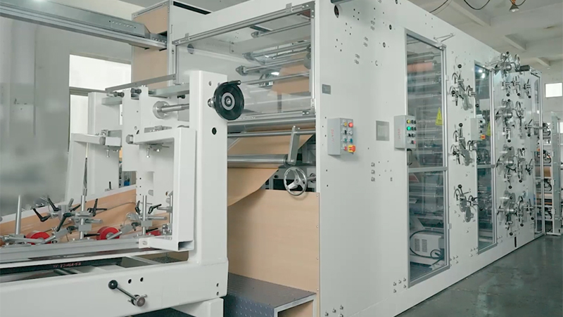 水泥纸袋机发展简史：从半自动到全自动，再到智能化的技术演进